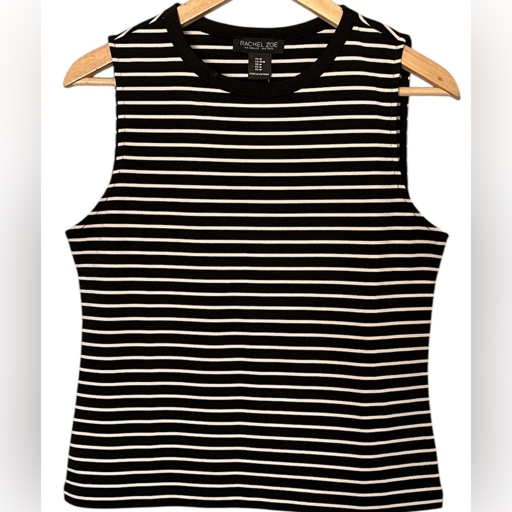 NWT RACHEL ZOE WOMENS BLACK/WHITE STRIPED FITTED/CROPPED TANK TOP SIZE MEDIUM